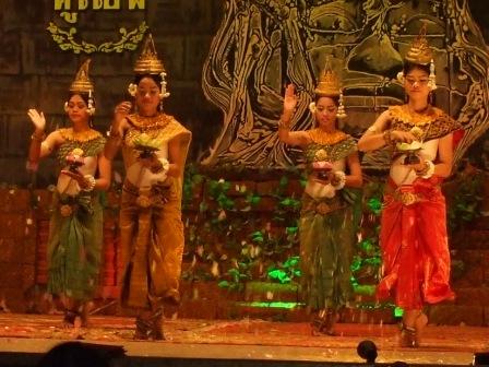 カンボジアの踊り
