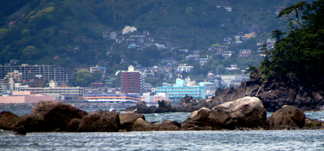 湯河原海から