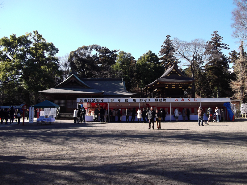 神社内