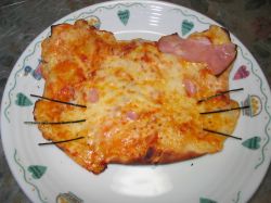 キティピザ（焼いた後）