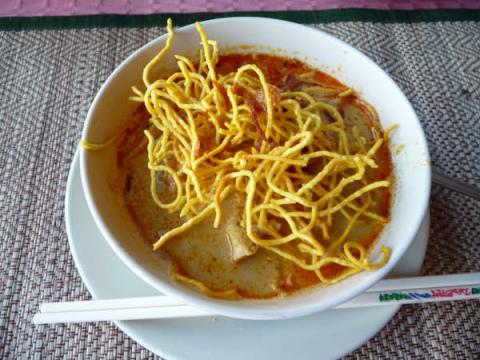 Ｒａｔａｎａ‘ｓ　Ｋｉｔｃｈｅｎのカオソーイ