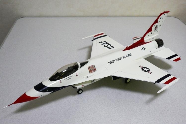 F-16Cｻﾝﾀﾞｰﾊﾞｰｽﾞ | 四 季 彩 - 楽天ブログ