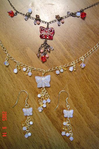 蝶ネックレス＆ピアス