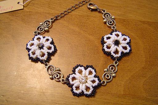 お花ブレスレット