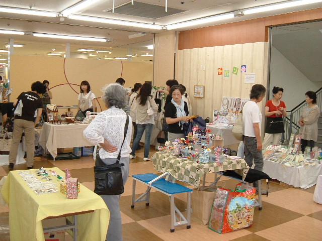 だれもいないわー