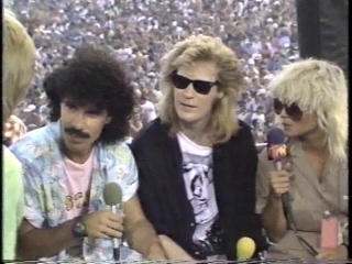 44 Interview with Hall & Oates LIVE AID.JPG
