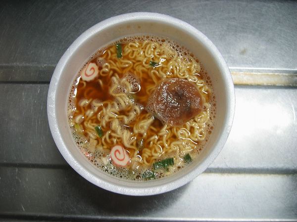 東京　荻窪ラーメン　焼豚入りしょうゆ３