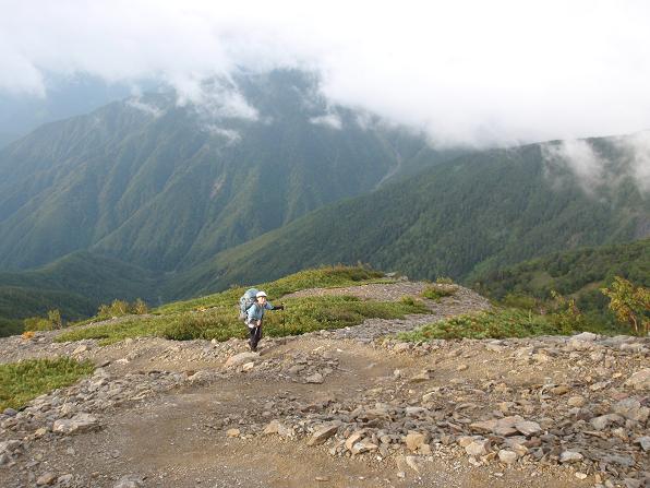 もうすぐ千枚岳山頂～