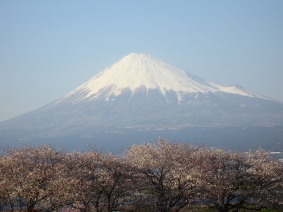 ２００６．０３．３１．　富士山　１