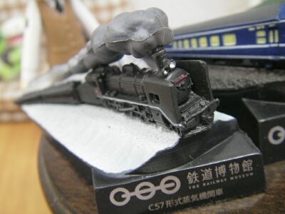 機関車ポッポー