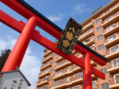 小鳥のようにカッコいい鳥居