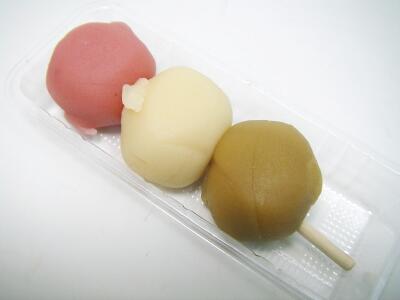 上からイチゴ・ミルク・カフェオ～レです☆