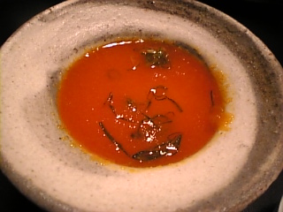 ４