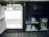ホテルユニバーサルポート：冷蔵庫とお茶セット