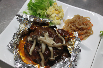 包み焼きハンバーグ