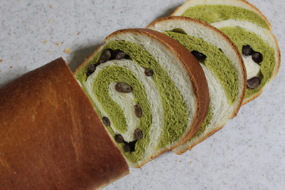 抹茶小豆ロール