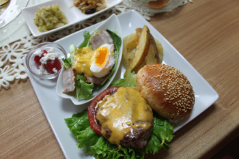 ハンバーグプレート