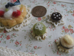 羊毛フェルトでスイーツ アップ