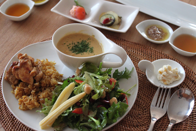 ココナッツカレーランチ