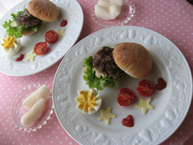 ハンバーガーでランチ