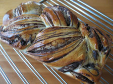 チョコレートの折り込みパン