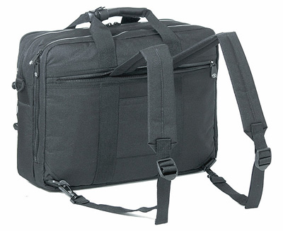 23-5268　リュックサック仕様　背面ジッパーポケットにリュックベルトを収納