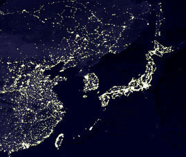 夜間の衛星写真