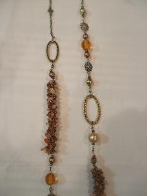 茶ビーズネックレス拡大