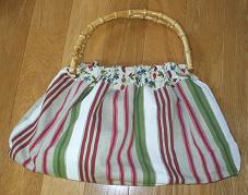 赤ストライプ＆リバティ