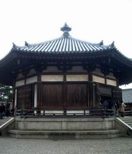 夢殿