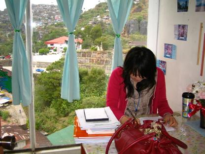 熱心に何を書いてるのかな？？？