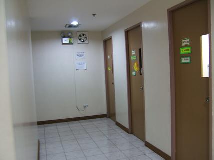 右手はマンツーマンの教室