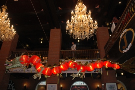 チョウチンでできた竜