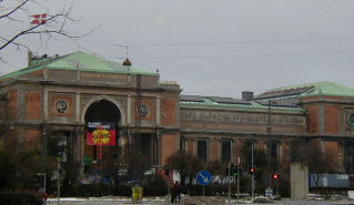 C国立美術館_外観.jpg