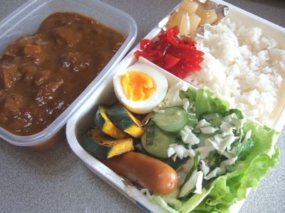 カレー弁当