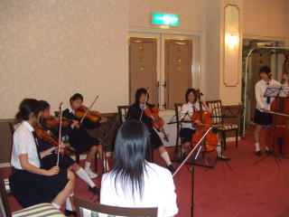 2006_1014200600021.jpg