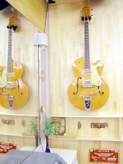 MyGRETSCH4.jpg