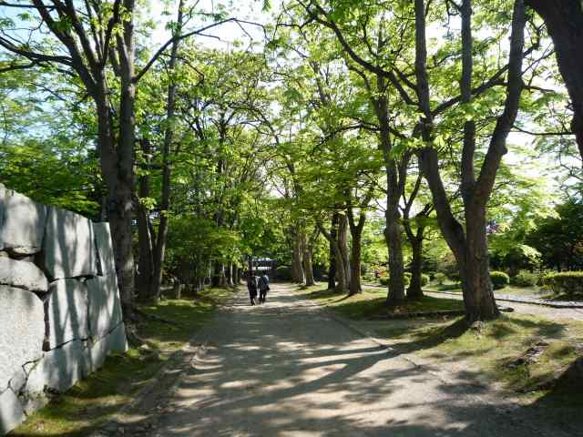 岩手城跡へ