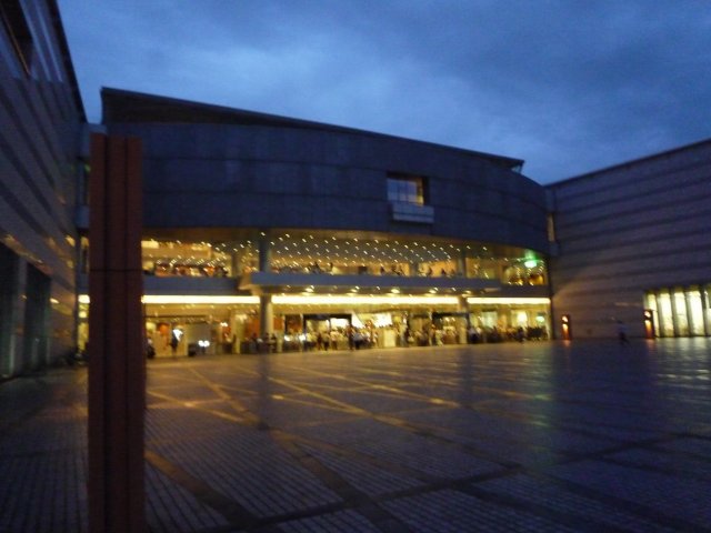 ライトアップ愛媛県県民文化会館