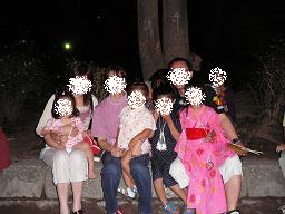 お友達と近所のお祭り