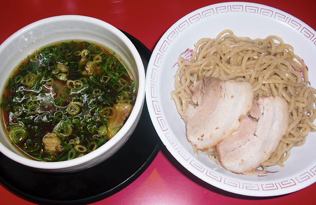 牛すじ煮込みつけそば
