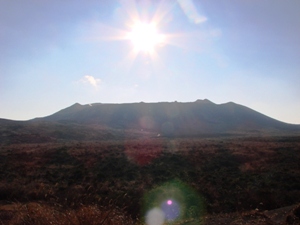 下山　やっと日が昇ってきた