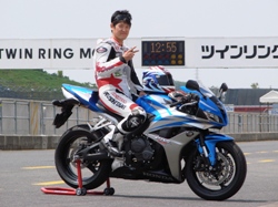 安田選手