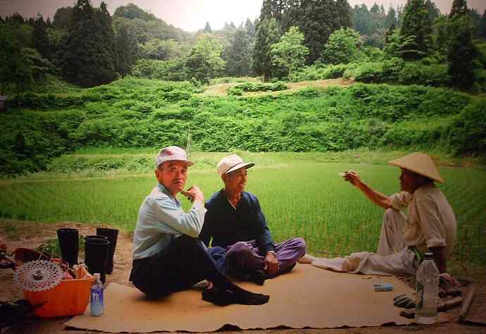 上蝦池名画館３　草の上の昼食？