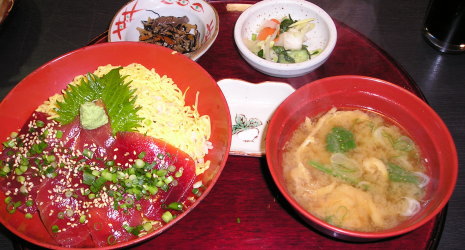 マグロの漬け定食