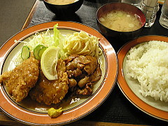 洋食石亭　Ｂ定食　８８０円