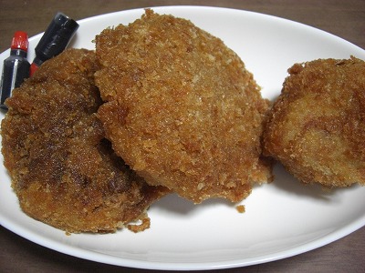 ﾒﾝﾁｶﾂｺﾛｯｹ01