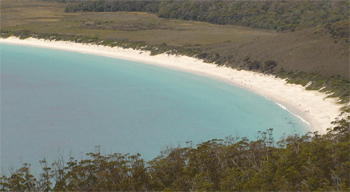 wineglassbay.gif