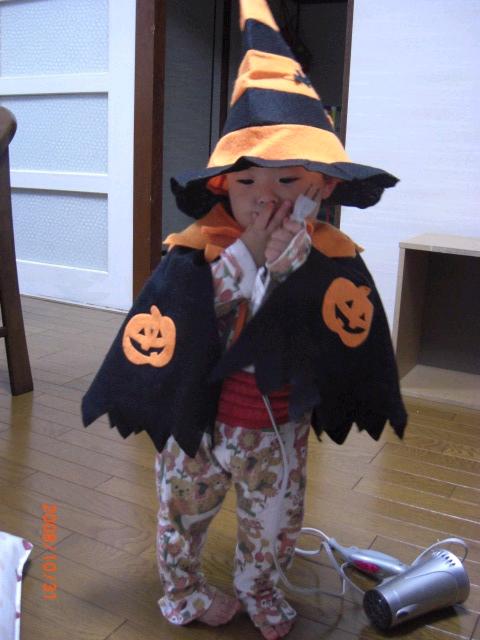 魔女っ子・・みけち