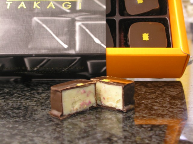 ﾎﾞﾝﾎﾞﾝﾀﾞﾏｽｸﾛｰｽﾞ